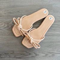 Load image into Gallery viewer, Loeffler Randall Size 7 BOUTIQUE
