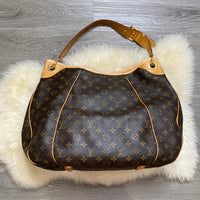 Load image into Gallery viewer, Louis Vuitton DESIGNER
