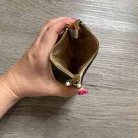 Load image into Gallery viewer, COACH BOUTIQUE
