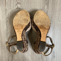 Load image into Gallery viewer, Jimmy Choo Size 7 DESIGNER
