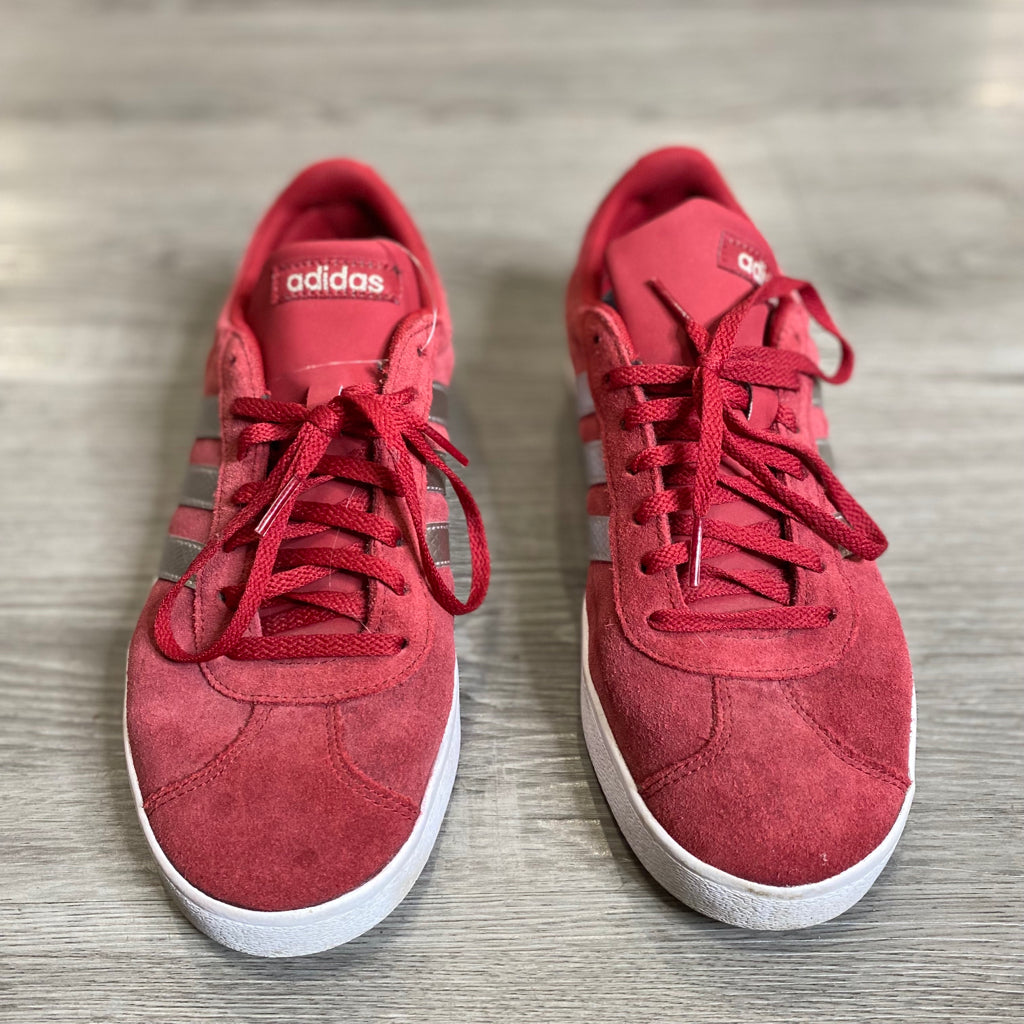 ADIDAS Size 10 SHOE