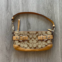 Load image into Gallery viewer, COACH BOUTIQUE
