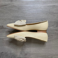 Load image into Gallery viewer, Asos Design Size 5 SHOE
