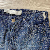 Load image into Gallery viewer, VERSACE Jeans Couture Size 28/6 DESIGNER
