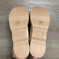 Load image into Gallery viewer, Dolce Vita Size 9 SHOE
