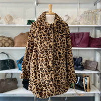 Load image into Gallery viewer, Love Tree Size LARGE OUTERWEAR
