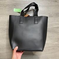 Load image into Gallery viewer, Loeffler Randall BOUTIQUE
