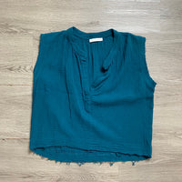 Load image into Gallery viewer, KARLIE Size LARGE TOPS
