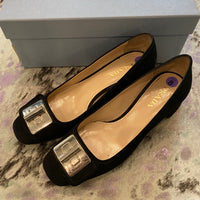 Load image into Gallery viewer, PRADA Size 8 DESIGNER
