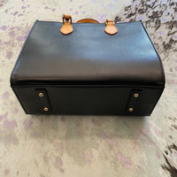 Load image into Gallery viewer, DOONEY &amp; BOURKE BOUTIQUE
