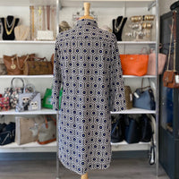 Load image into Gallery viewer, Jude Connally Size XL BOUTIQUE
