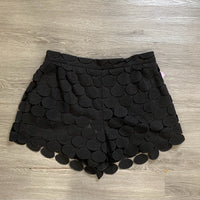 Load image into Gallery viewer, UMGEE Size LARGE SHORTS
