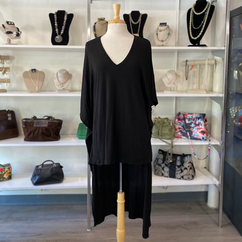BCBGMAXAZRIA Size LARGE BOUTIQUE