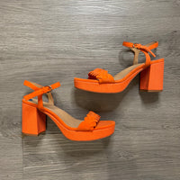 Load image into Gallery viewer, NATURALIZER Size 11 SHOE
