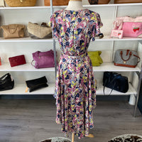 Load image into Gallery viewer, VINCE CAMUTO Size MED DRESS
