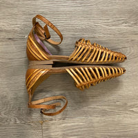 Load image into Gallery viewer, SEYCHELLES Size 8 SHOE

