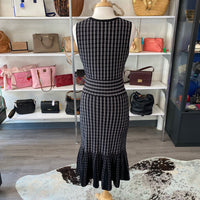 Load image into Gallery viewer, TAHARI Size LARGE DRESS
