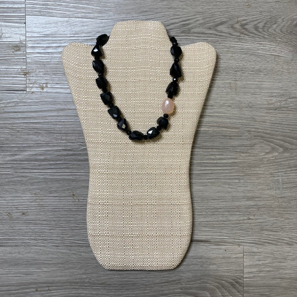 NO LABEL Necklace