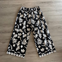 Load image into Gallery viewer, TAHARI Size XL PANTS
