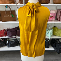 Load image into Gallery viewer, White House Black Market Size SMALL TOPS
