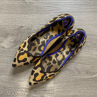 Load image into Gallery viewer, ROTHY'S Size 8 SHOE
