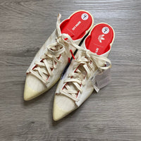 Load image into Gallery viewer, Adidas x Ivy Park Size 7 SHOE
