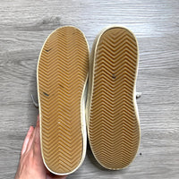 Load image into Gallery viewer, Golden Goose Size 7 1/2 DESIGNER
