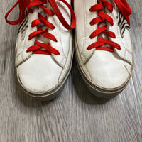 Load image into Gallery viewer, Golden Goose Size 9 1/2 DESIGNER
