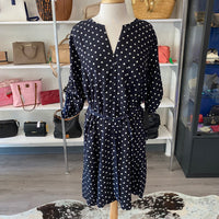 Load image into Gallery viewer, 41 HAWTHORN Size LARGE DRESS
