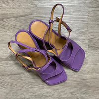 Load image into Gallery viewer, Dries Von Noten Size 7 DESIGNER

