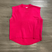 Load image into Gallery viewer, CAPSULE Size MED TOPS
